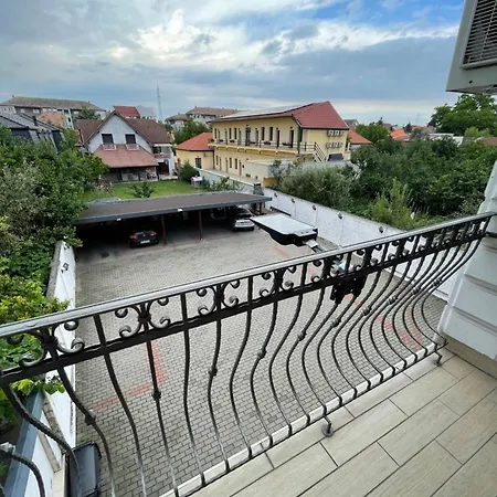In The Northern Dreams #1 Parking Included In Price Apartment